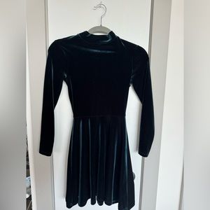 American Apparel Velvet Violette
Skater Dress Green Blue Nile - XS